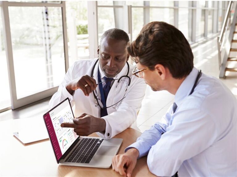 How Health & Pharma Companies Can Master Microsoft Teams