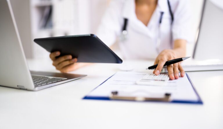 Improving Patient Care: How Healthcare Institutions Can Combat Intranet Fatigue