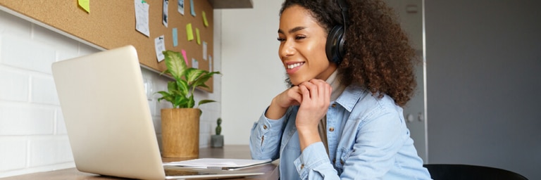 Verbinden Sie Mitarbeiter in einem Remote-Team