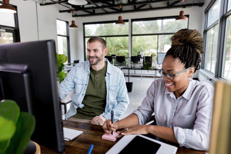 How to Create a SharePoint Site Both IT & Employees Will Love?