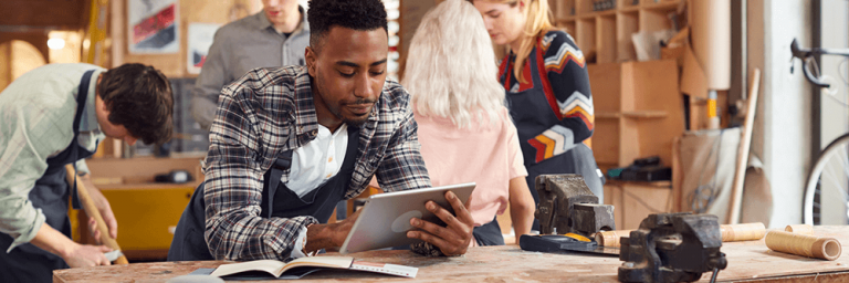 Is flexible working better than a hybrid workplace?